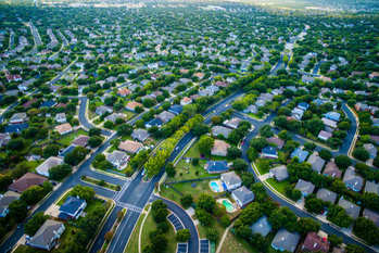 貸している土地を自分で使いたい！借地権と所有権の等価交換