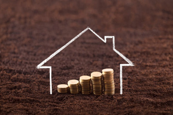 ウチの土地はどちらが向いている？アパート経営と駐車場経営