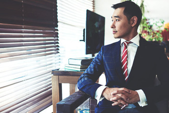 「財産債務調書」を提出している人は財産が○億円以上！