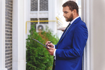 オーナー自身がマンション管理のプロになれる資格とは？