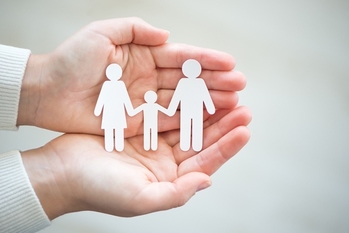 簡単で効果的！養子縁組を使った相続税対策とは？