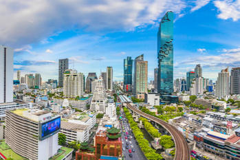 タイ,不動産市場,下方修正