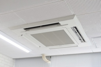 「設備付きの物件の場合、設備の修繕義務は誰が負うのか？」