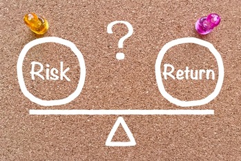 ローリスク・ローリターンの資産運用の種類は？おすすめ5選とリスクヘッジ方法