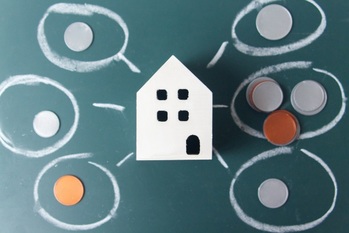 リートの利回りってどれくらい？現物不動産とどちらが有利か