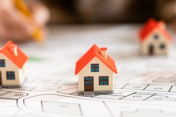 不動産の評価額を知るために必要な路線価とは？路線価図と計算方法について解説します