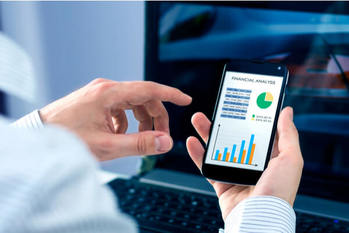 ウェルスナビ,利用者増,理由