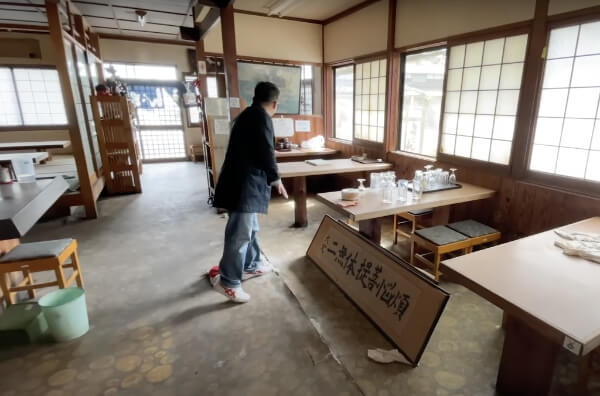 岡山県の元人気うどん店が空き店舗に!飲食店を経営したい方にお勧めの好立地&広々の駐車場付き